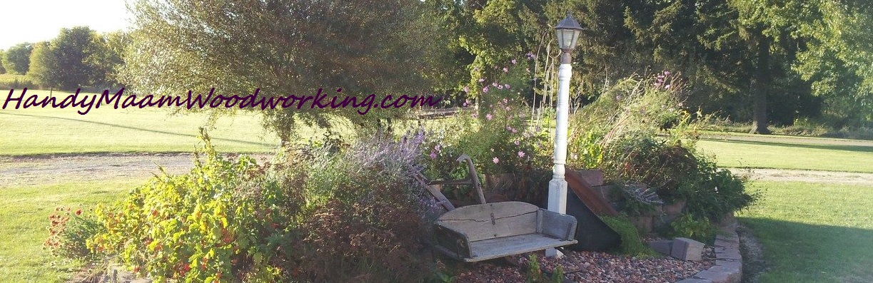 Primitive Bench Seat in Front Yard1223x397px